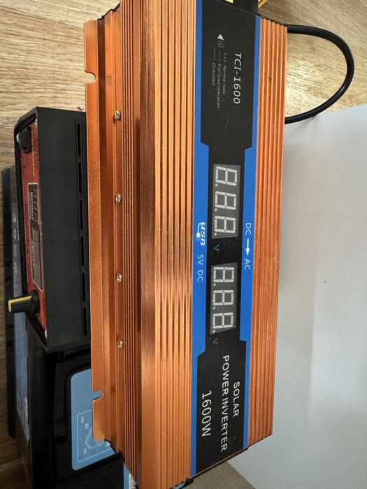 Зарядна станція EXIDE AGM 1100 Watt / Автономне живлення / Повербанк