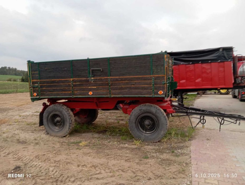 Przyczepa rolnicza wywrotka