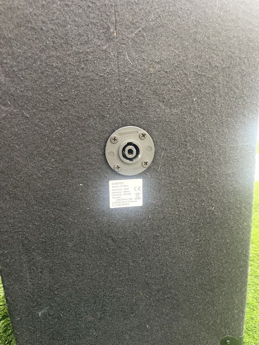 Sistema de som PA (Ibiza Sound CUBE1512)