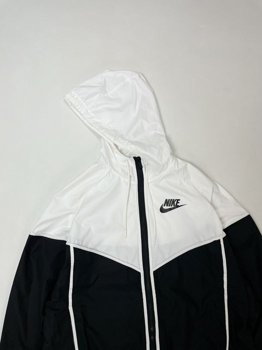 Nike розмір S ОРИГІНАЛЬНА куртка вітровка