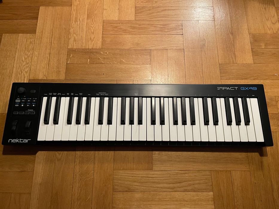 Nektar Impact GX49 klawiatura midi + stojak