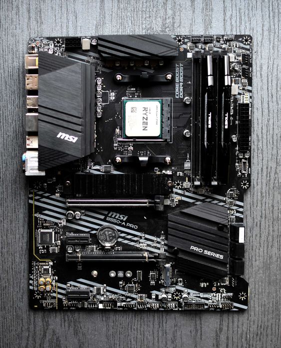 Zestaw / MSI B550-A Pro + Ryzen 3700X + 16GB RAM