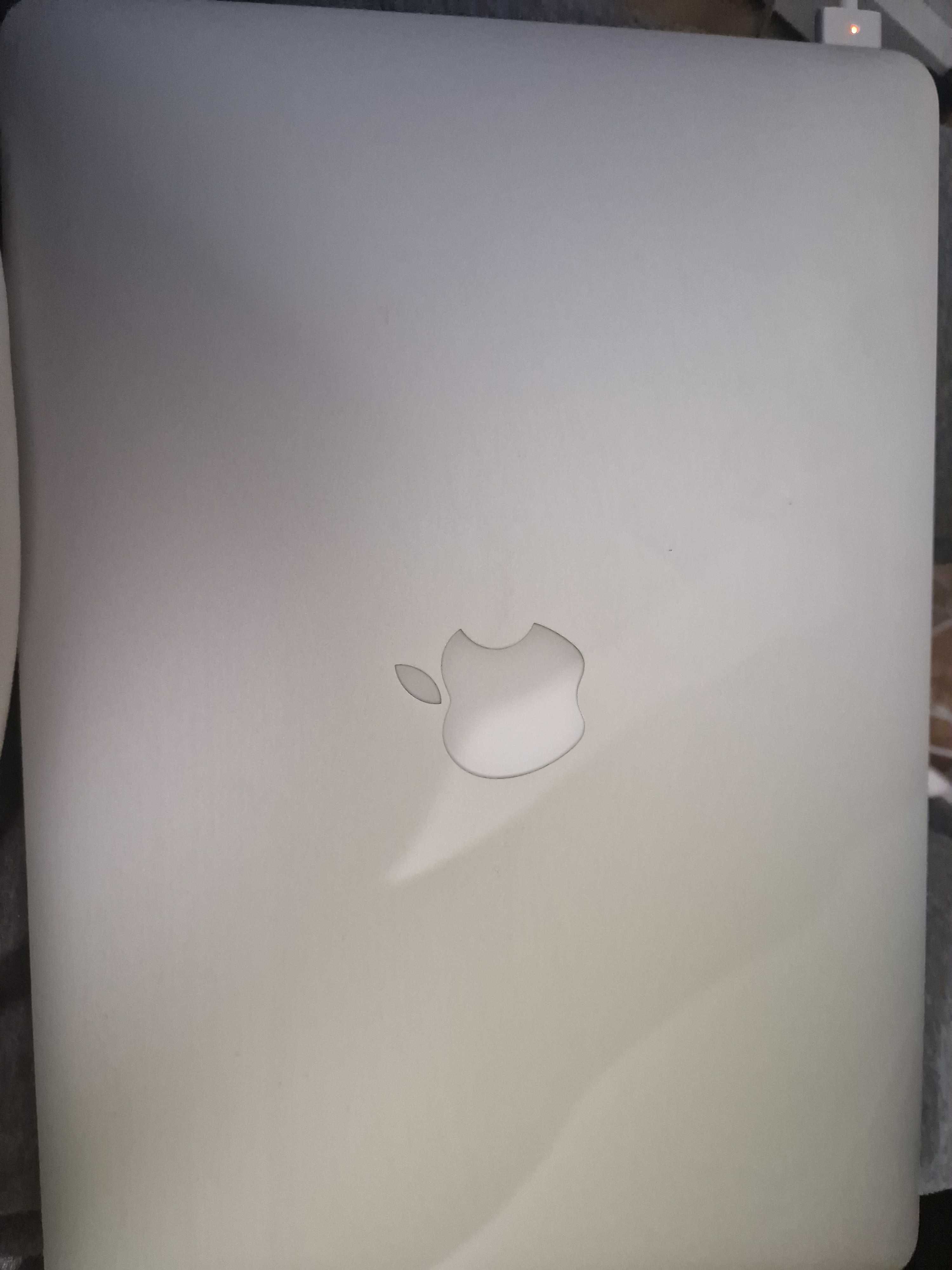 Laptop Macbook  air 13