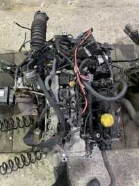 Двигун(мотор) 1.4 TCe130 по запчастинах