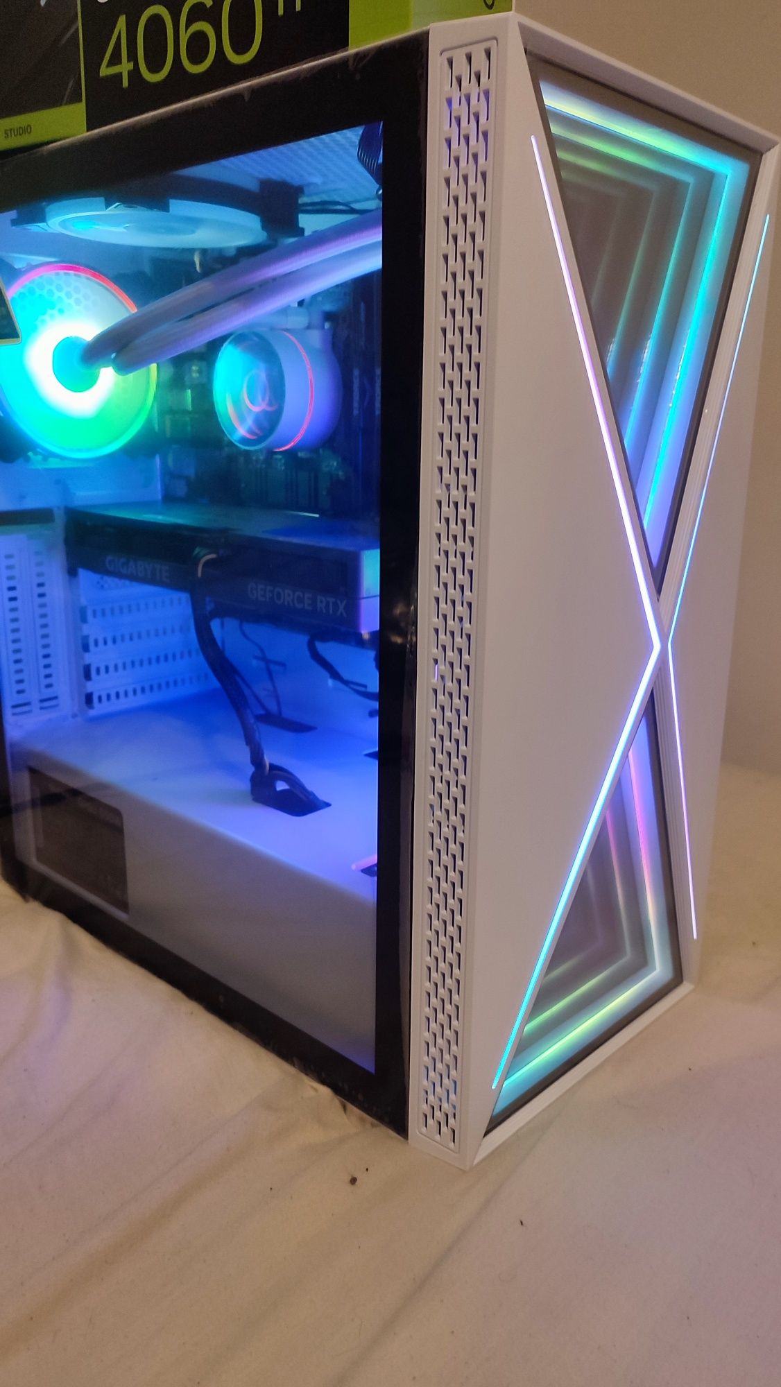 Pc gamer Intel Core I5-14600KF , GeForce RTX  4060 TI  OC completo nov