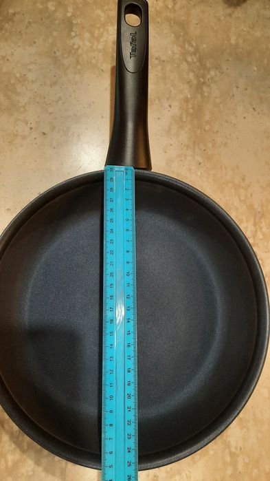 Сковорідки 24 см. Оновлене покриття.