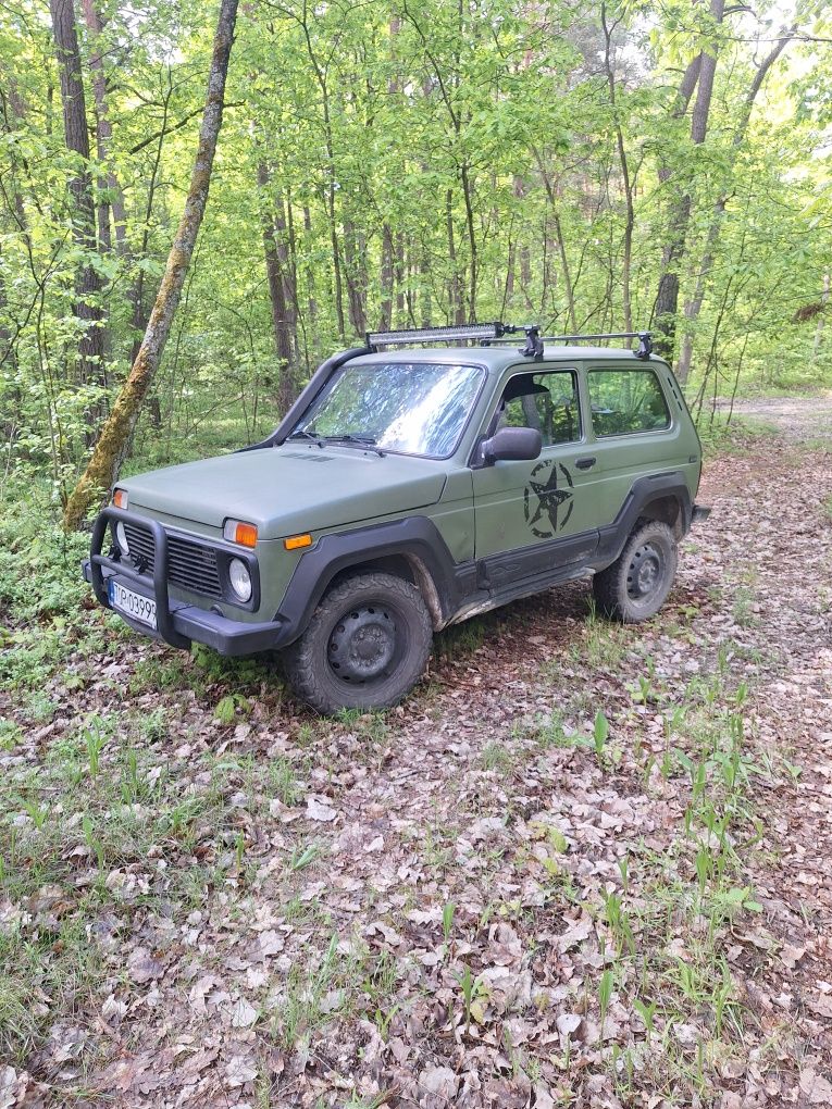 Lada niva 1.7 benzyna gaz