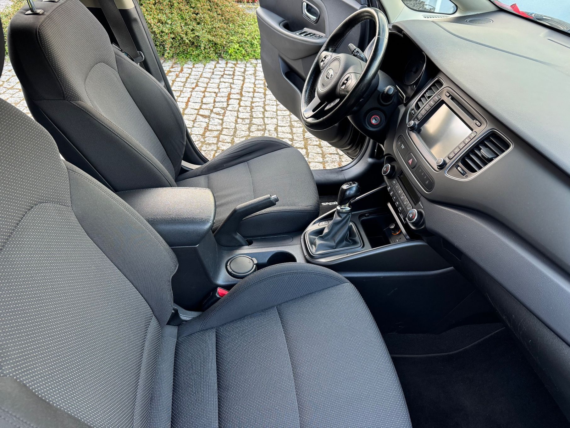 Kia Carens Bezwypadkowy pierwszy właściciel