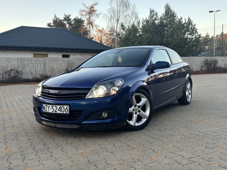 Opel astra h gtc opc line 1.6 sport