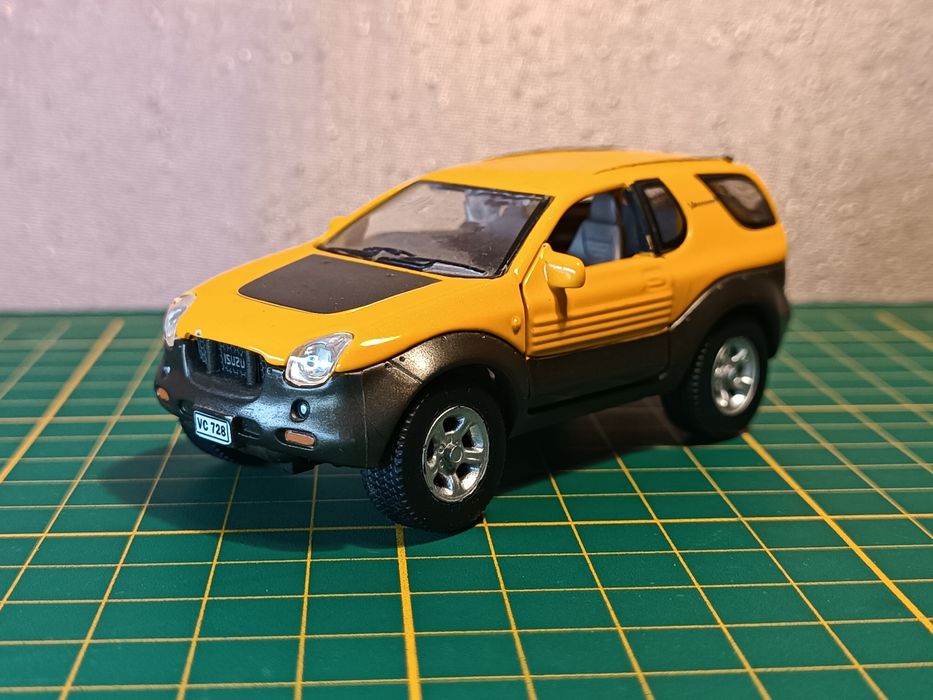 Isuzu Vehicross, 1/43, Cararama/Hongwell