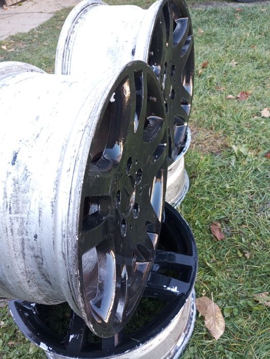 Продам диски на 16 мерседес