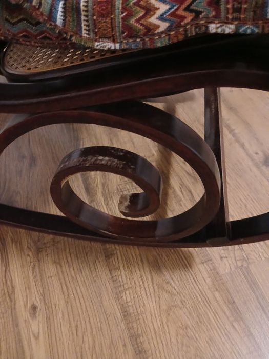 Кресло качалка деревяное итальянское