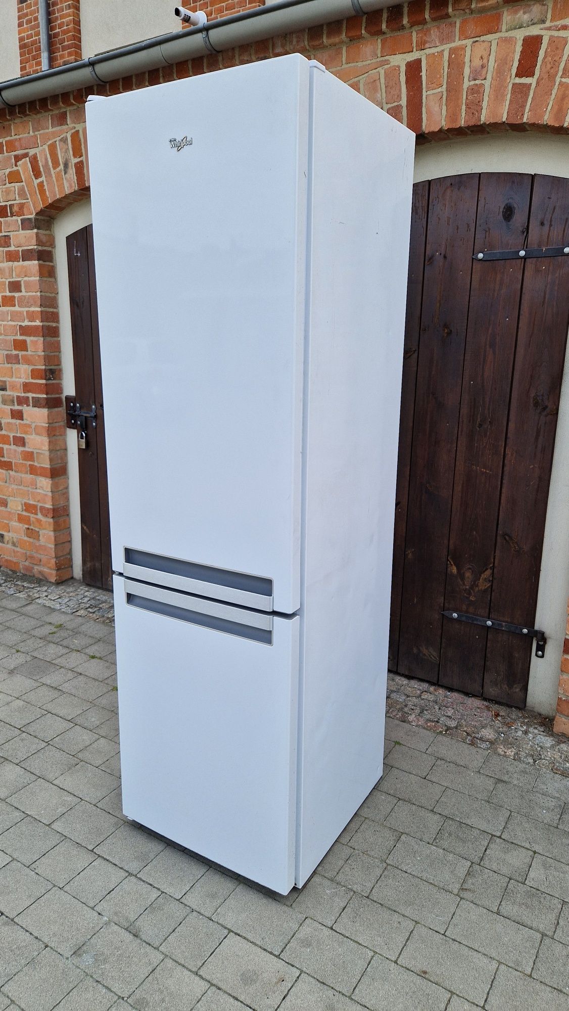 Lodowka  LG Whirlpool  z gwarancij mozliwe transport
