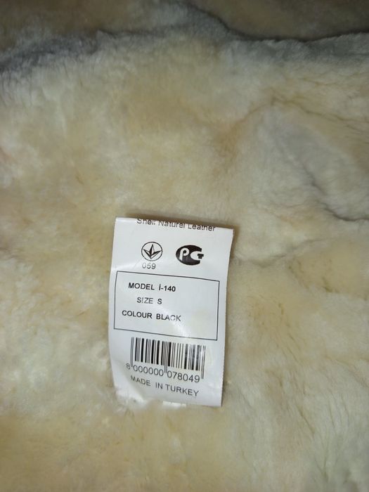 Продам жіноче зимове шкіряне пальто розмір s