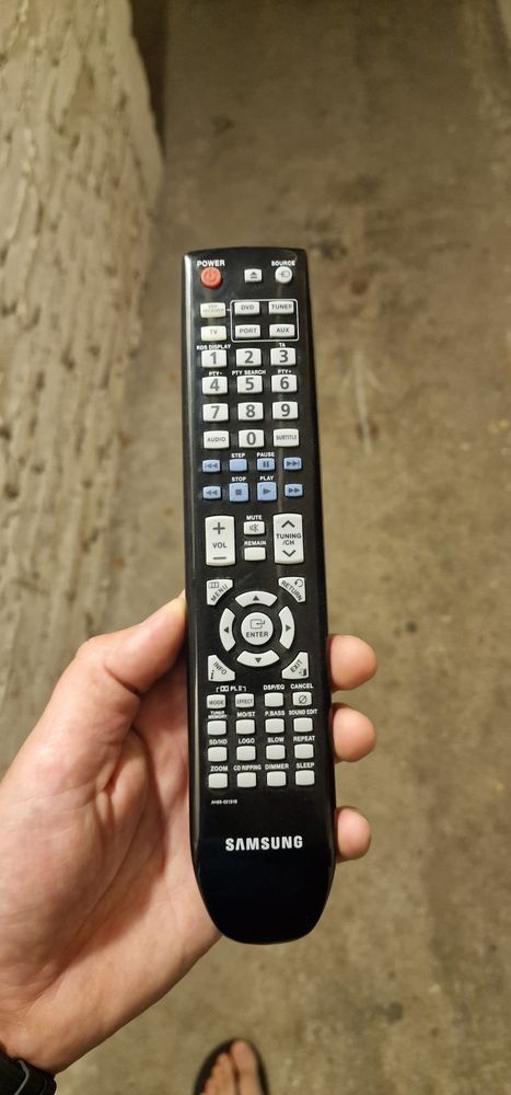 Kino domowe samsung HT-TZ222