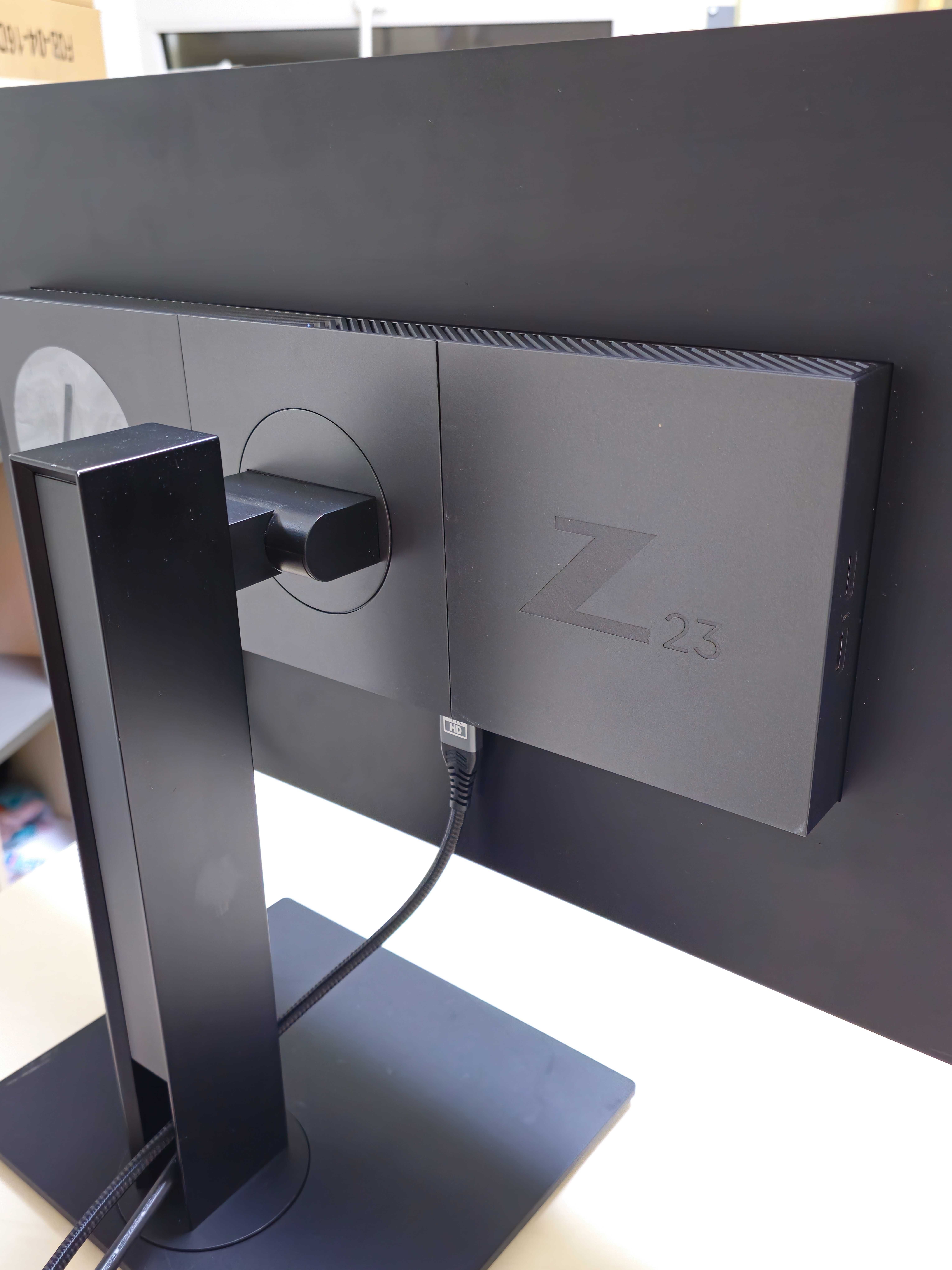Монітор 23" HP Z23n G2 Display IPS
