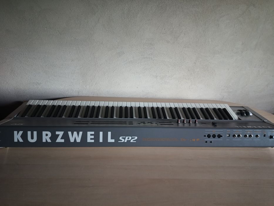 Електро піаніно,синтизатор Kurzweil sp2