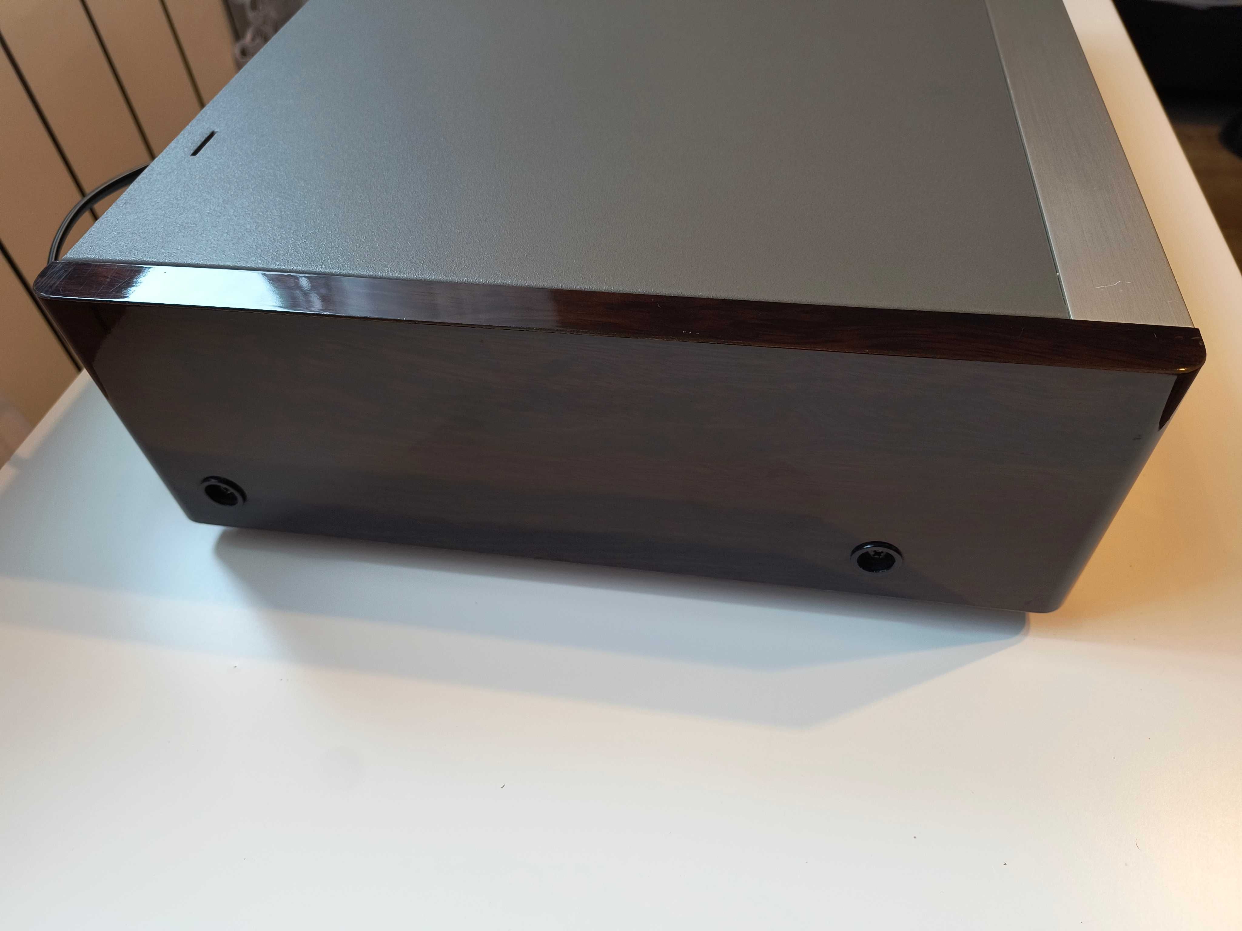 Sony Dat DTC 57ES złoty