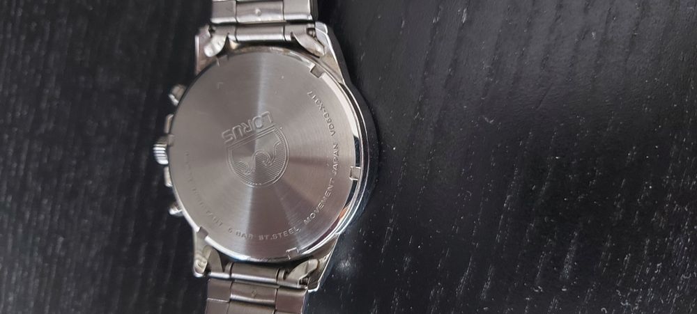 Relógio  lorus para venda