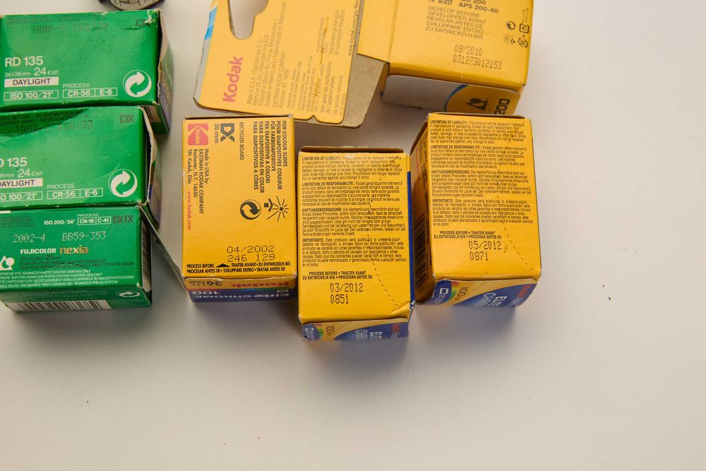 Filmy 35mm i APS kolor stare Kodak Fuji AGFA
