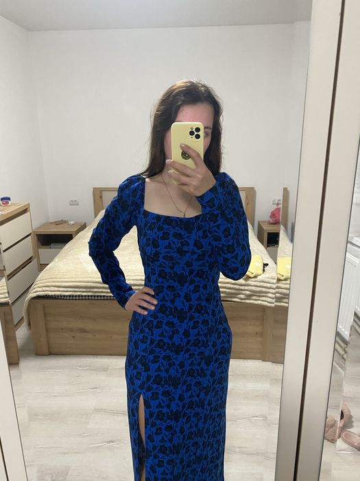 Гарне плаття , розмір S