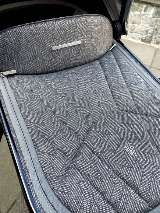 Wózek Venicci Tinum Upline 2w1