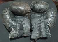 Боксёрские перчатки. 70-е года