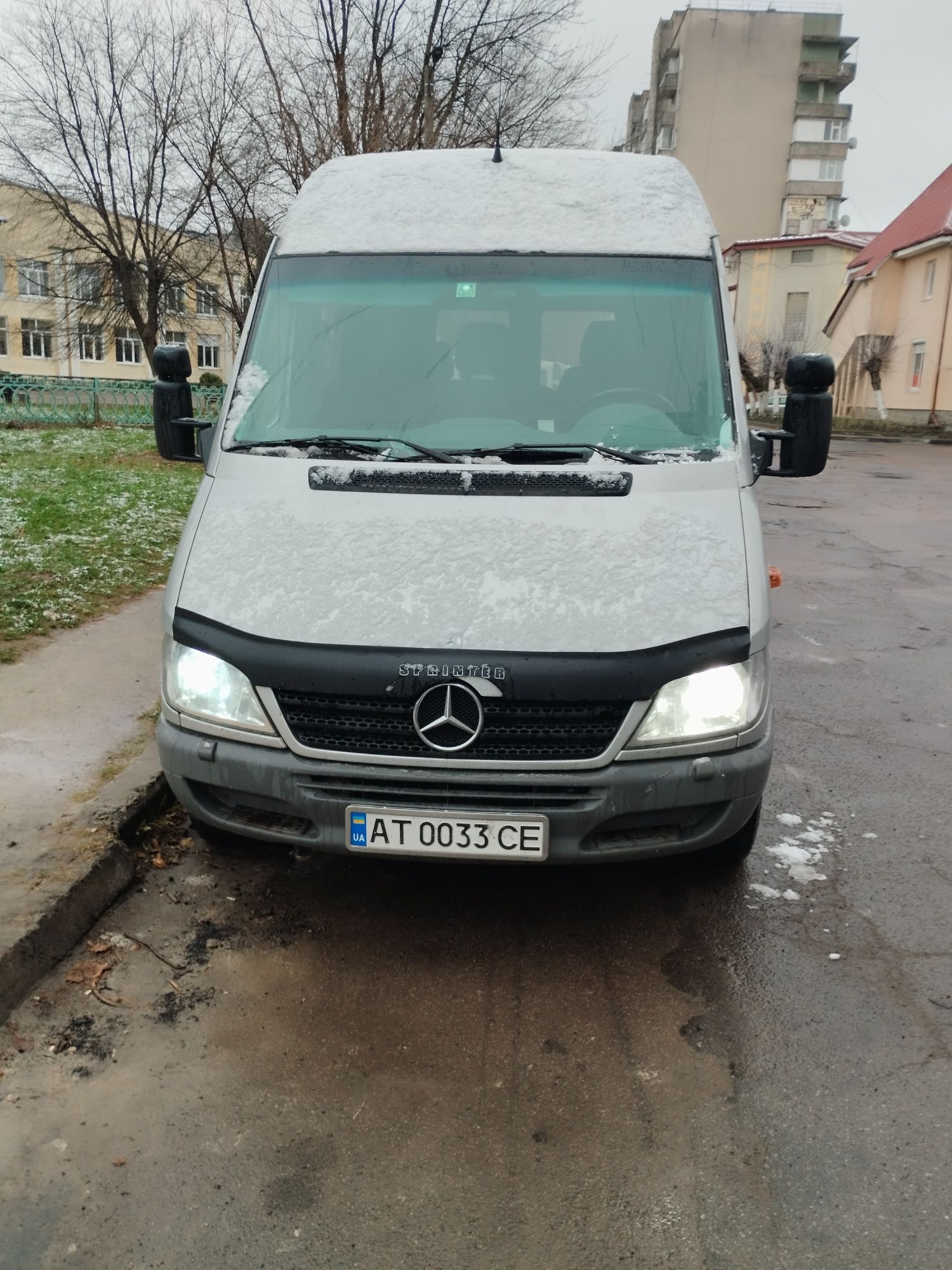 Авто 9 місць спрінтер