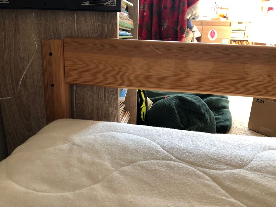 Łóżko z materacem 160x80 + pojemnik na pościel Ikea