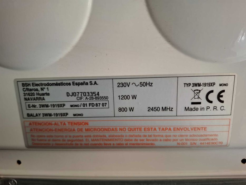 Microondas Balay de encastrar em Inox a funcionar a 100%