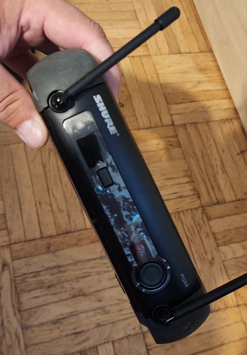 Odbiornik bezprzewodowy shure PGX4 do mikrofonu