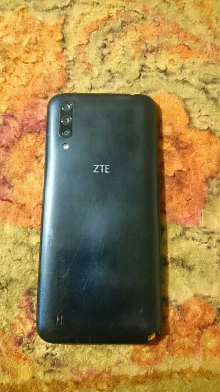 Телефон ZTE А7 2020