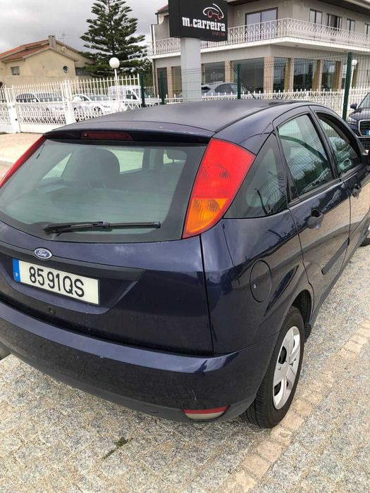 Ford focus ano 2000
