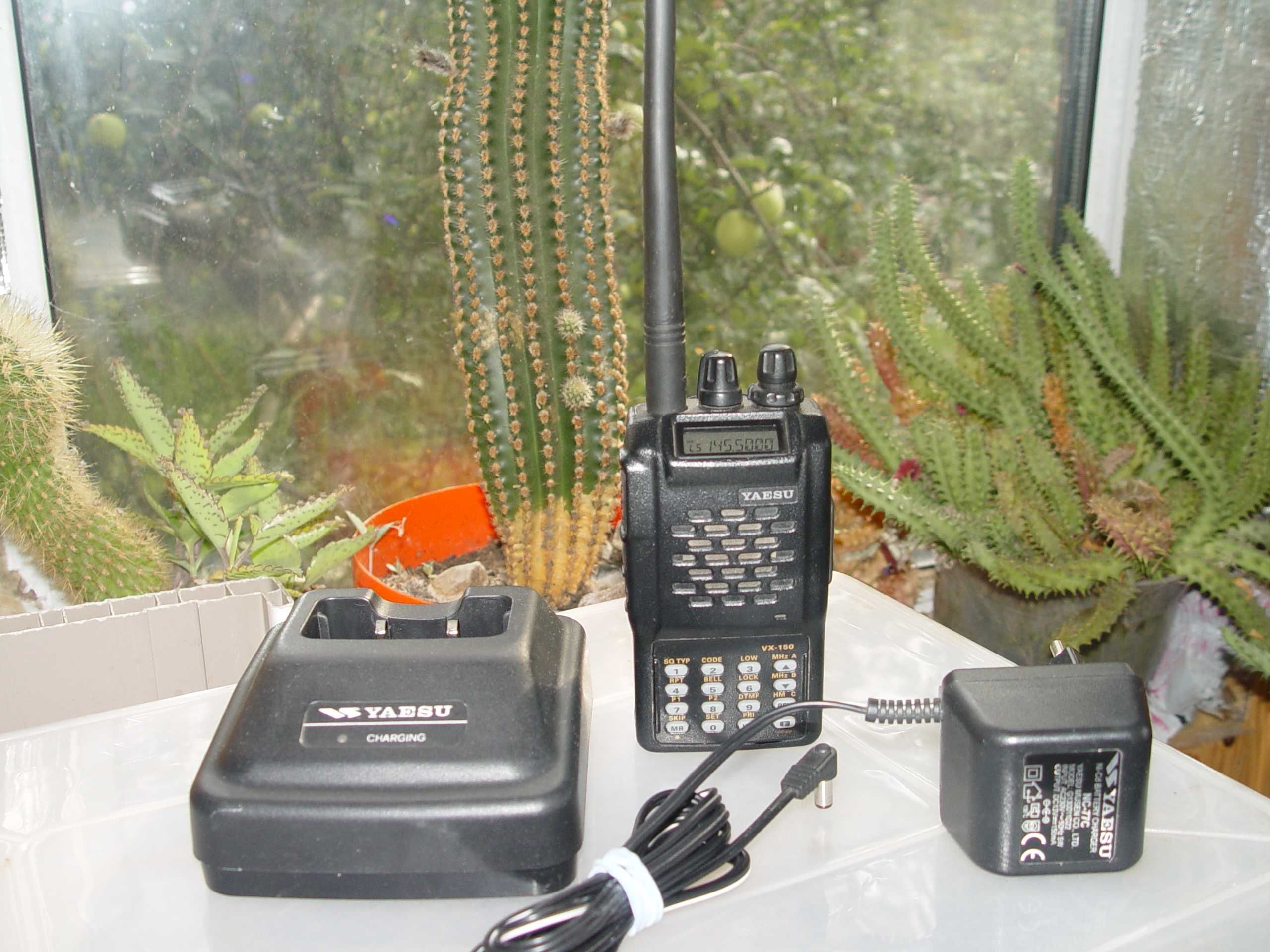 Портативная рация Yaesu (Vertex Standard) VX-150