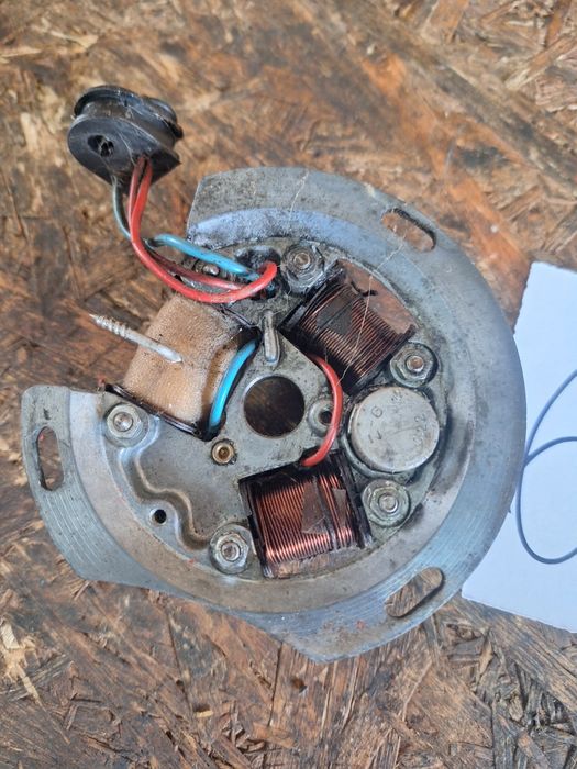 Iskrownik romet komar motorynka