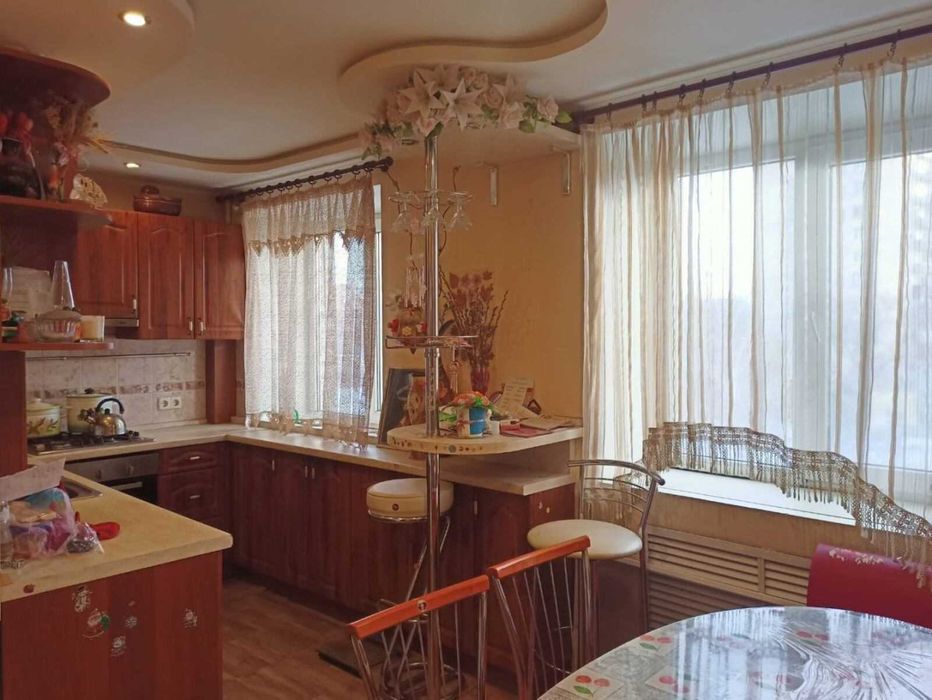 Продается 3-х комнатная квартира с автономным отоплением в Краматорске