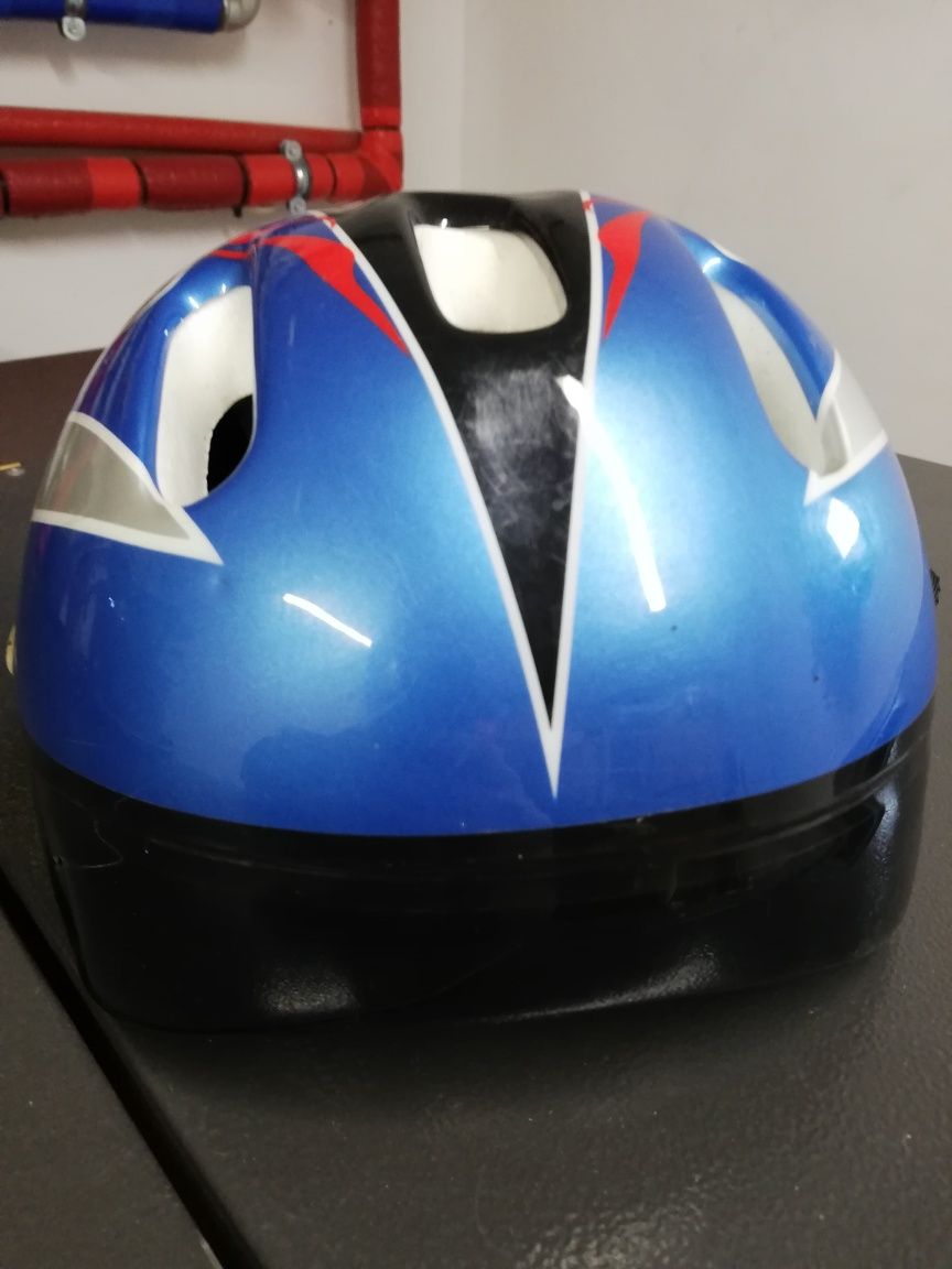 Kask rowerowy dla chłopca 6-9 lat