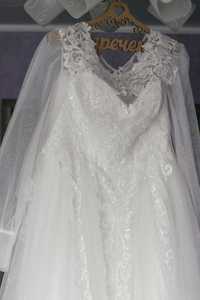 Свадебное платье большого размера