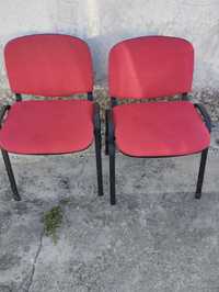 Cadeiras vermelhas