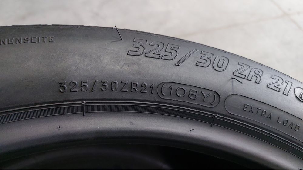 325/30/21 R21 Michelin Pilot Super Sport 2шт новые