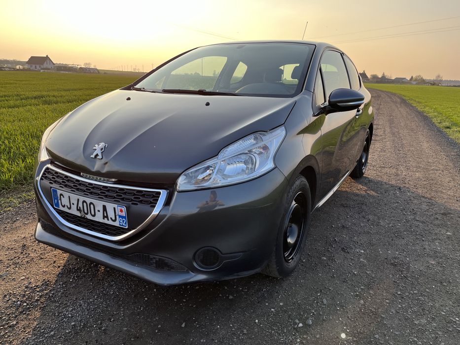 Peugeot 208 Sprowadzony