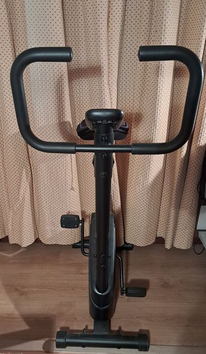 Bicicleta estática ESSENTIAL