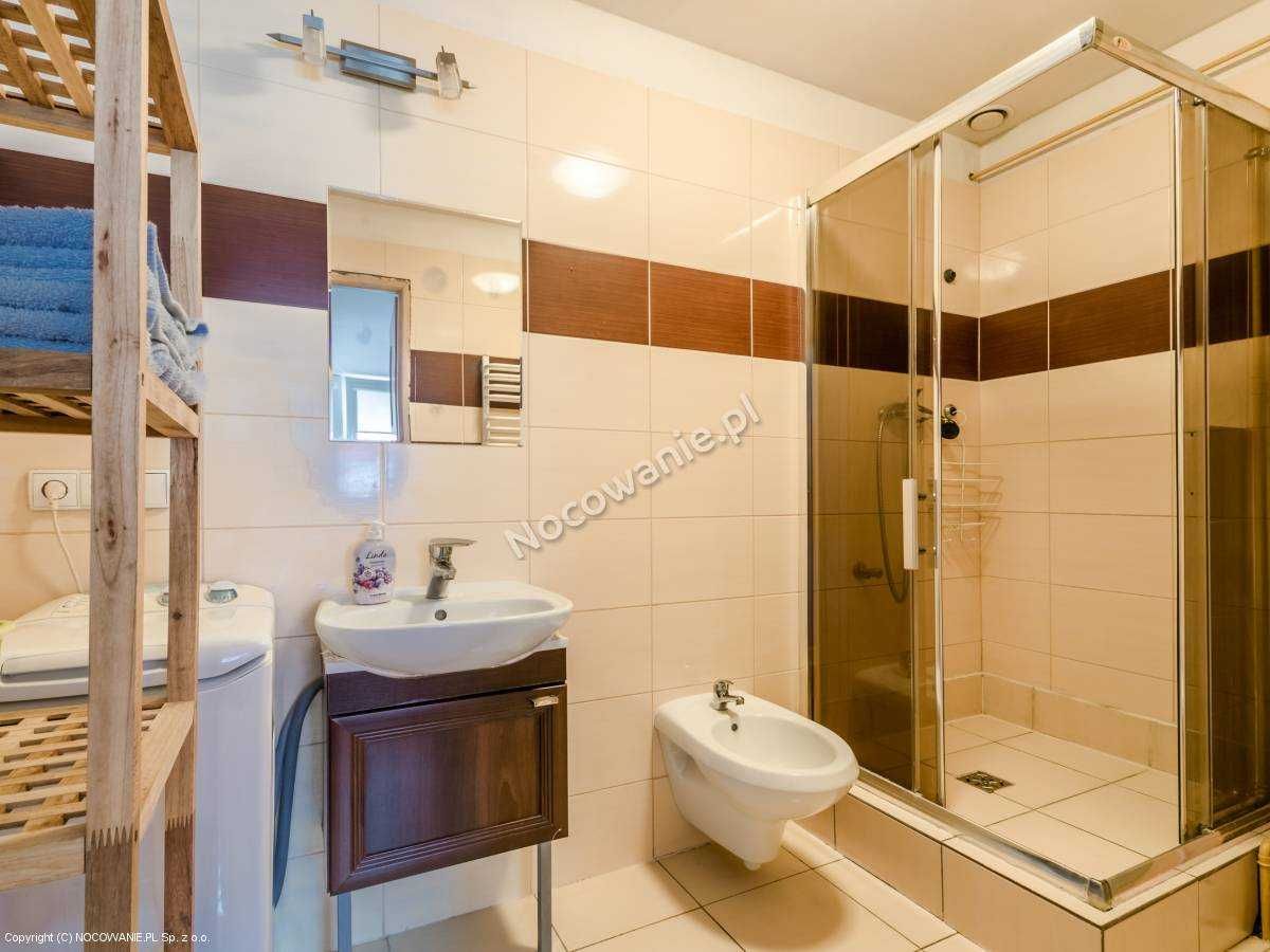 Kawalerka typu studio 35 m2 dla 1 osoby. Czytaj szczegóły ogłoszenia:)