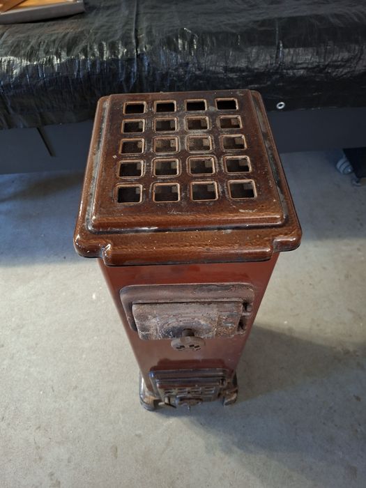 Piecyk koza emaliowany