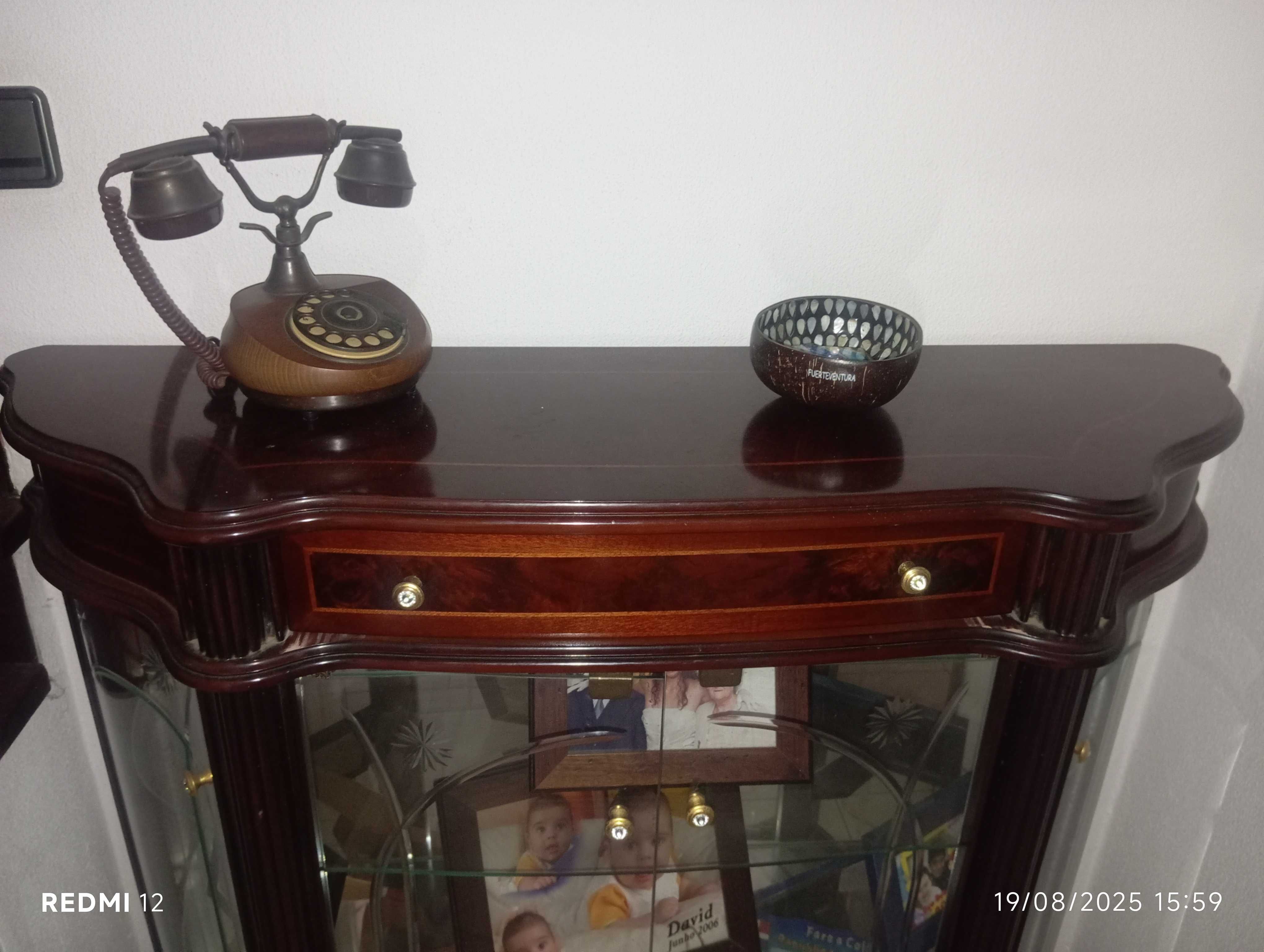Consola para Hall
