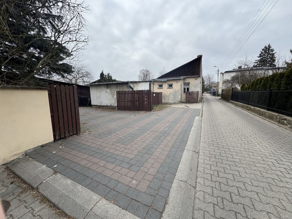 Duzy Dom z działka Ul. Warszawska