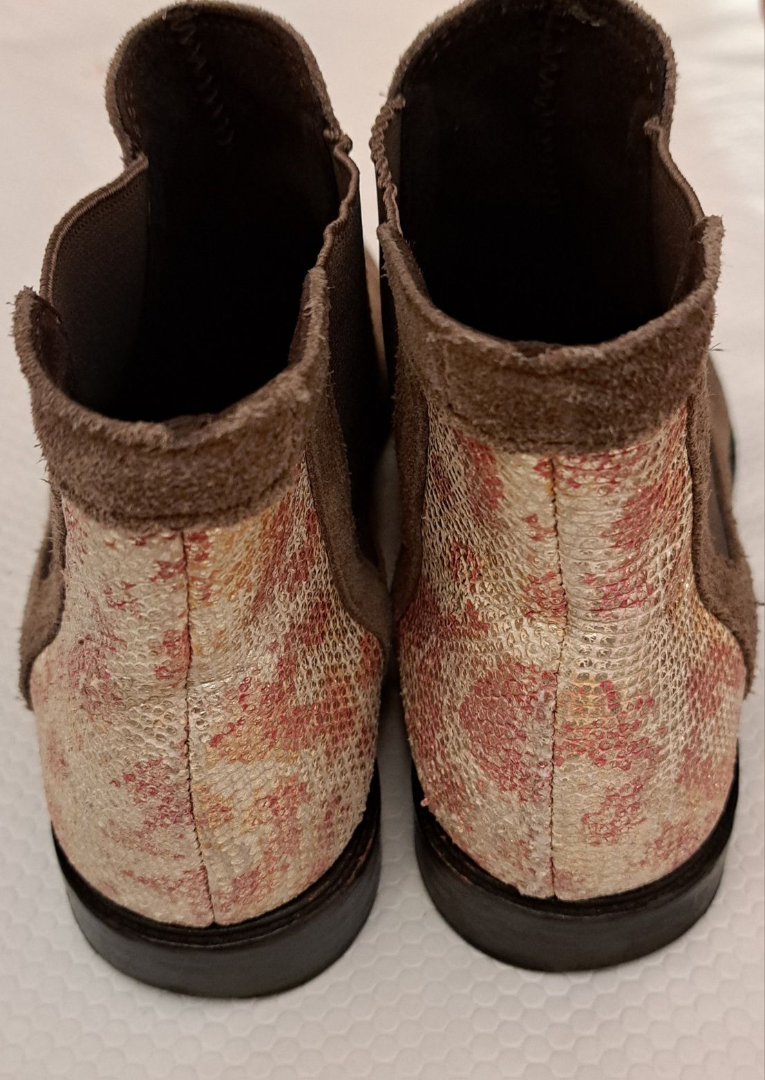 Botins T.39 Camurça  Castanhas  , com elástico de lado