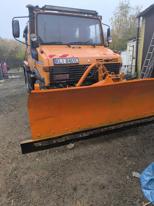 Unimog U 1200 do zimowego utrzy