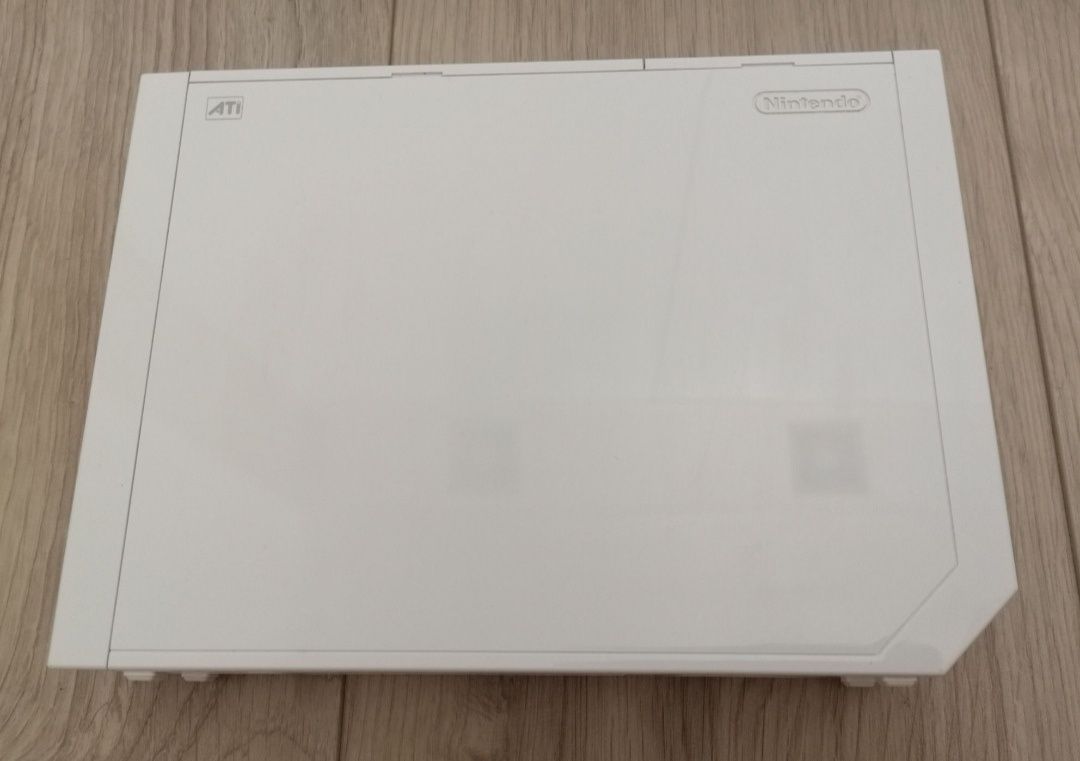 Konsola biała Nintendo Wii RVL-001(EUR), gra