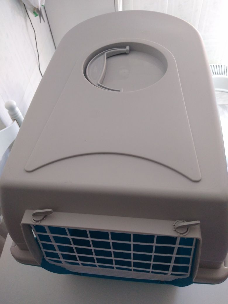 Transportadora para cães de raça pequena